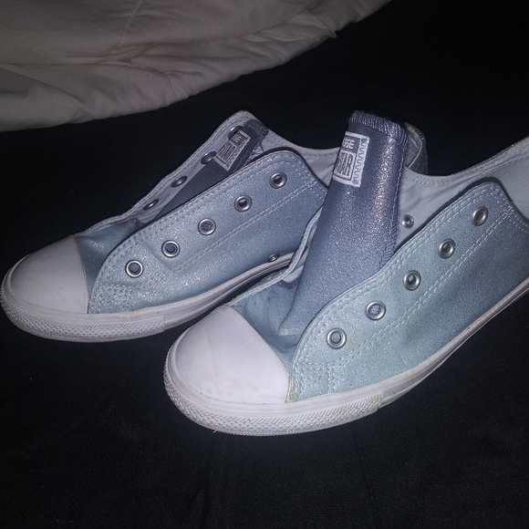 blue ombre converse